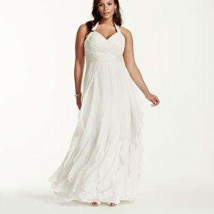 Elegant White Halter Wedding Dress - Unbranded